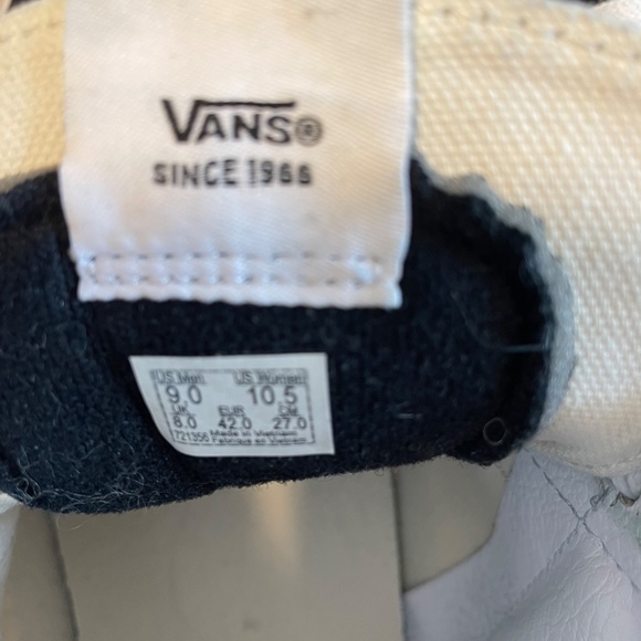 Vans, Hi-top Hawaiian print, Size 9 - Picture 7 of 7